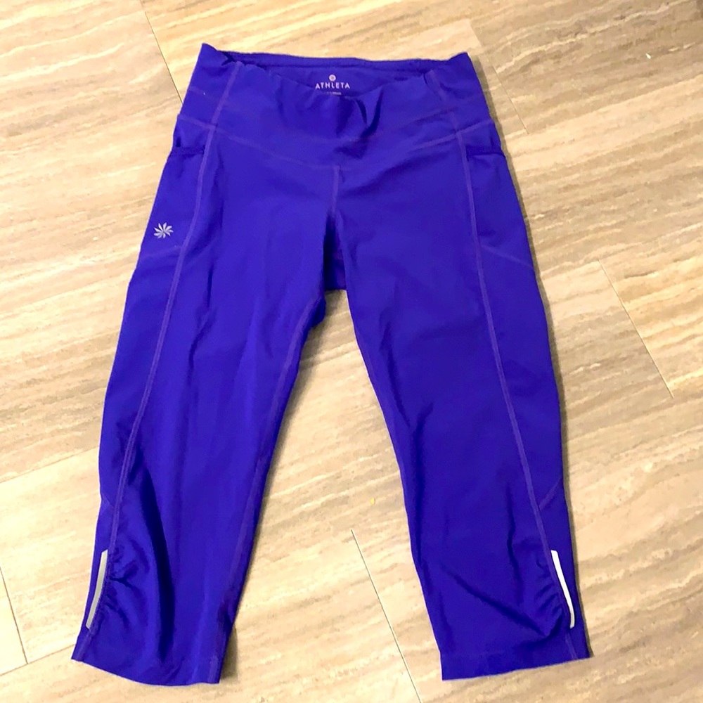 Athleta Dobby Be Free Knicker Cropped Pants
